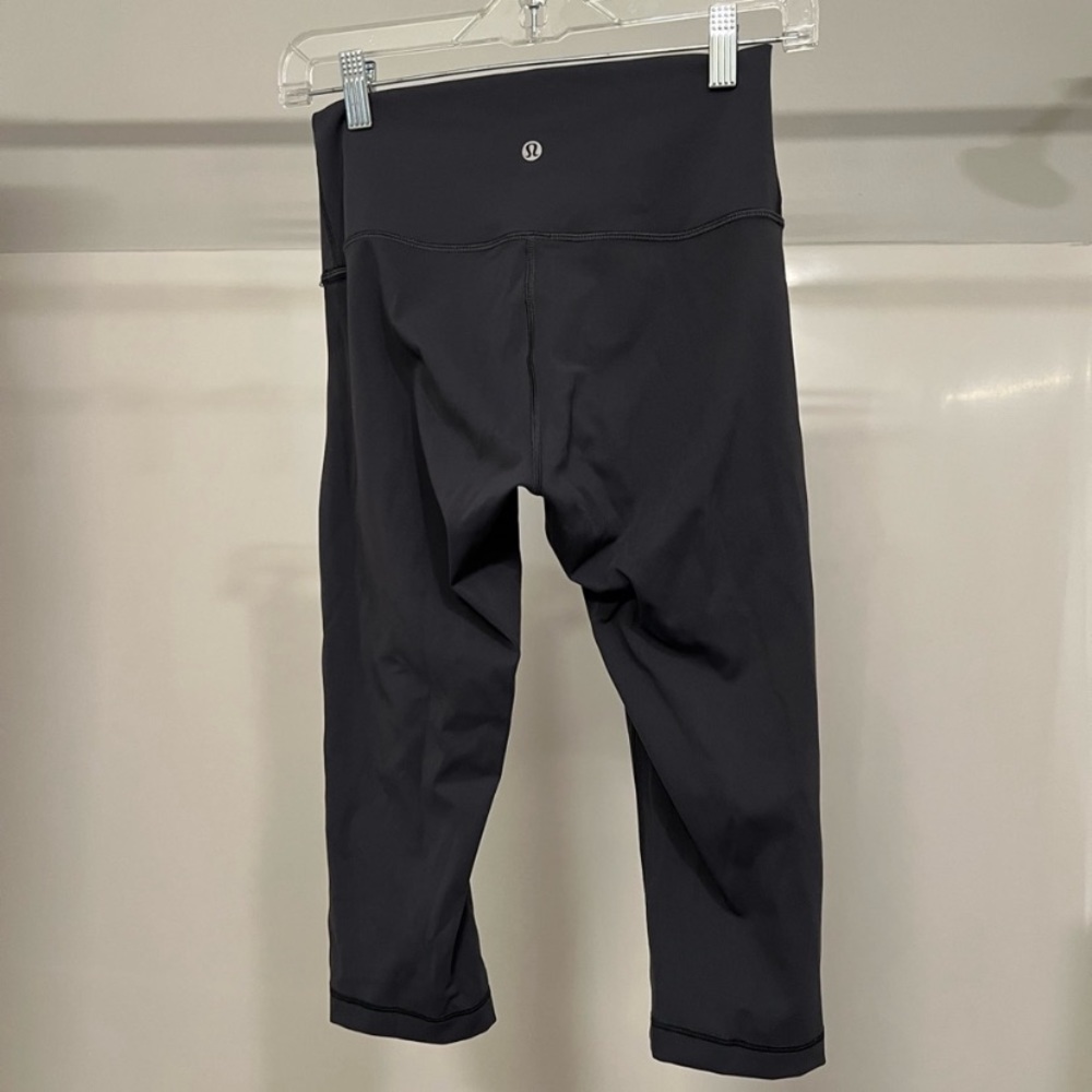 Dark gray cropped lululemon